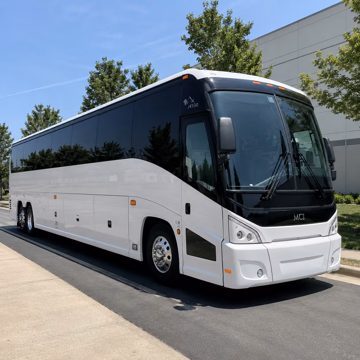 choosing the right bus size for your north miami corporate group