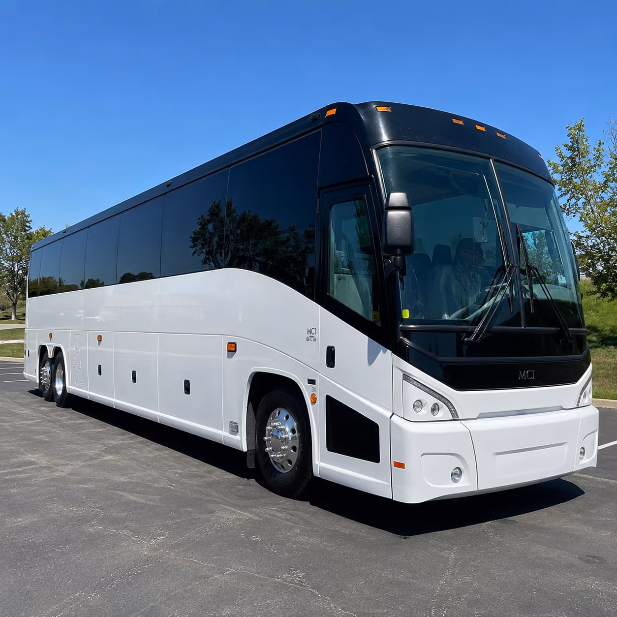 daily commuter shuttle service along the biscayne boulevard corridor